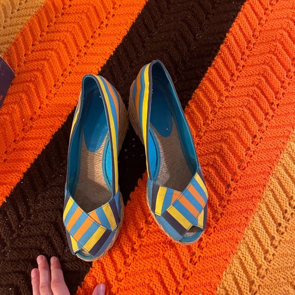 1970s style Y2K ralph lauren striped peep toe wedges! - Picture 4 of 14